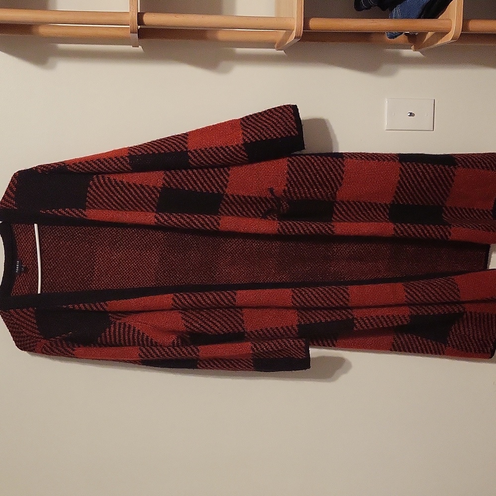 Torrid 4x Red and Black Plaid Long Cardigan - Picture 6 of 15